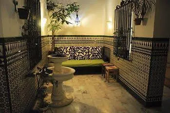 Hostel Triana Backpackers Sevilla Spanien
