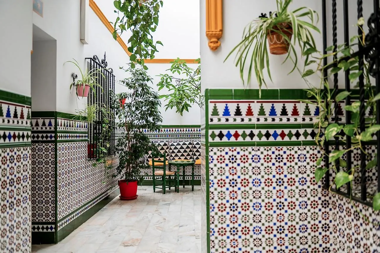 Hostel Triana Backpackers Севилья